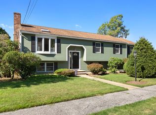 8 College Ln, Beverly, MA 01915