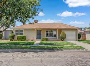 1422 W Flint Way, Fresno, CA 93705