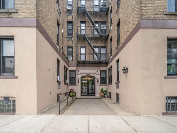 680 81st Street image 21 of 26