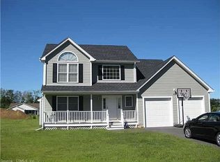 15 Farms Rd, Broad Brook, CT 06016