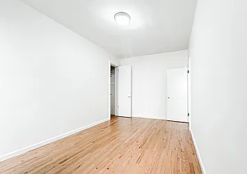 Rented by Manhattan Realty Group