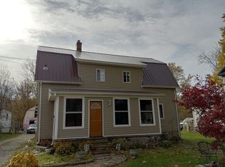 2736 Youngstown Lockport Rd, Ransomville, NY 14131