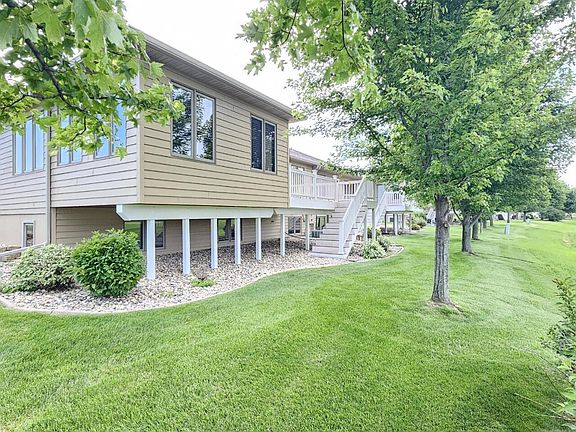 5th image of 1625 Northridge Dr E #211