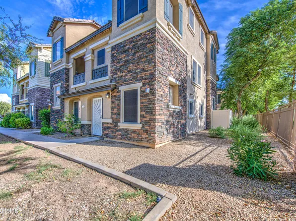 754 N LAGUNA Drive, Gilbert, AZ 85233