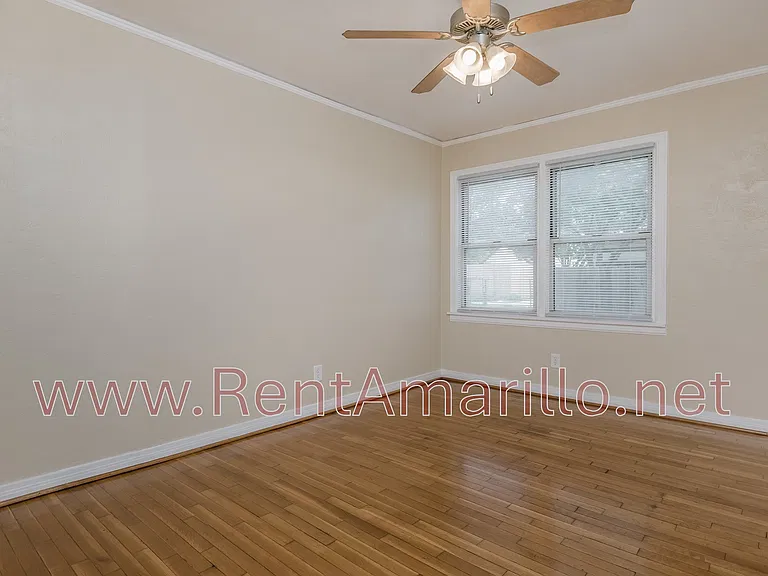 1613 Bowie St — Photo 13