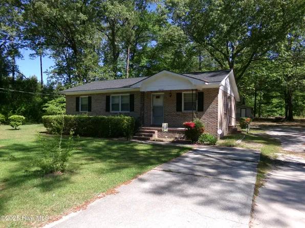 22701 Old Lumberton Road, Maxton, NC 28364