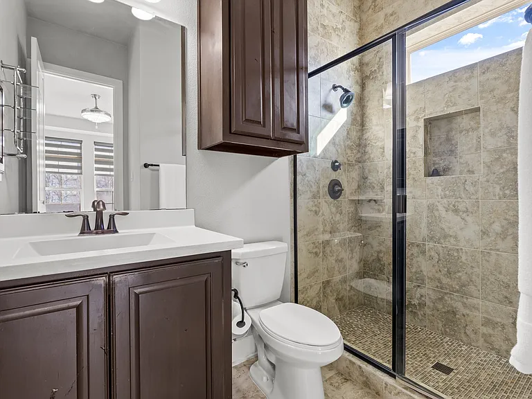 2812 Orchid St — Photo 35
