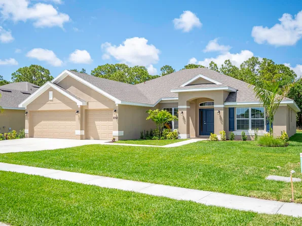 5801 NW Dana Circle, Port St Lucie, FL 34986