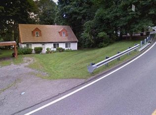 130 Red Mill Rd, Cortlandt Manor, NY 10567