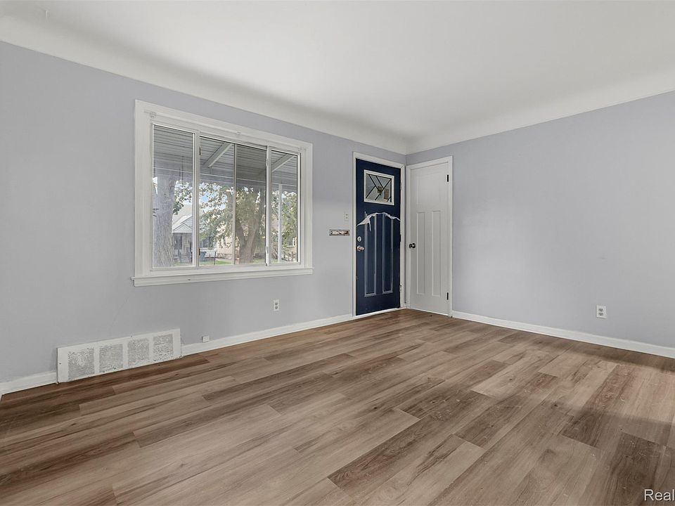 1808 Rose Ave, photo 4