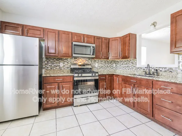 8300 Wynewood Ct, Raleigh, NC 27616