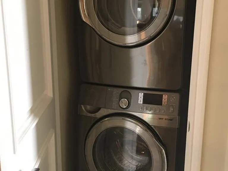 1540 S Bentley Ave #103 — Photo 4