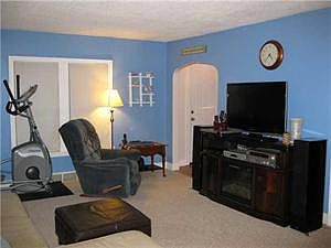 5th image of 135 Fernald Ave