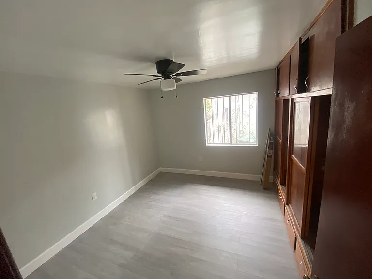 5274 1/2 Via San Delarro St — Photo 14