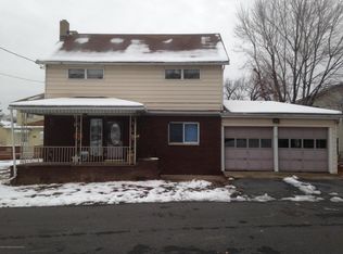 1008 5th St, Moosic, PA 18507