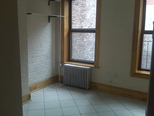 Rented by Elinor Taasa, LREB | media 22