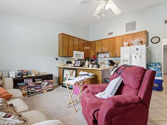 5th image of 2503 Mar Ct