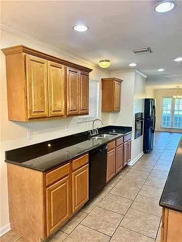 6700 Pontchartrain Blvd — Photo 7
