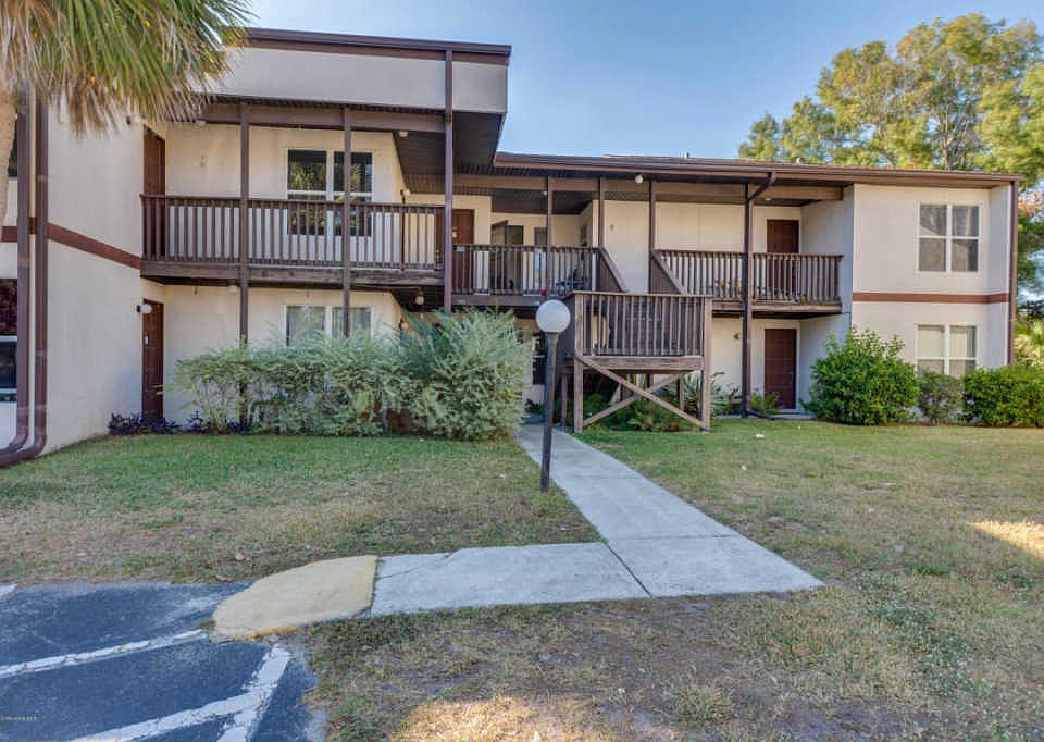 1st image of 15203 Sandalwood Dr