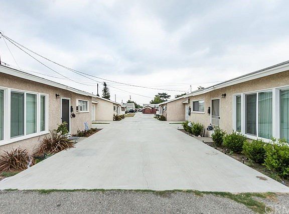 4th image of 10301 Trabuco St