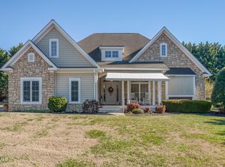 204 James Ct, Piney Flats, TN 37686