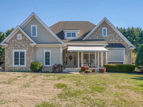 204 James Ct, Piney Flats, TN 37686