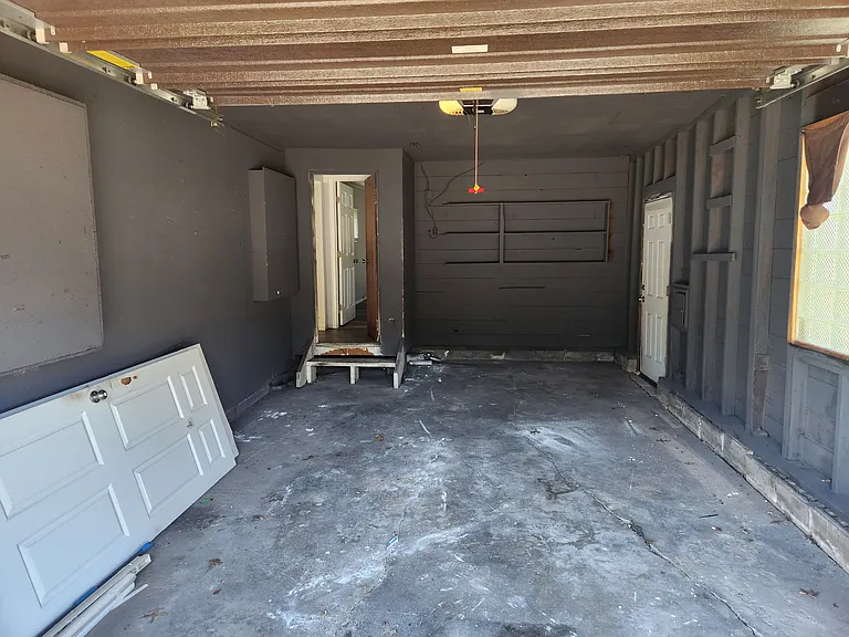 4332 Riverside Dr — Photo 7
