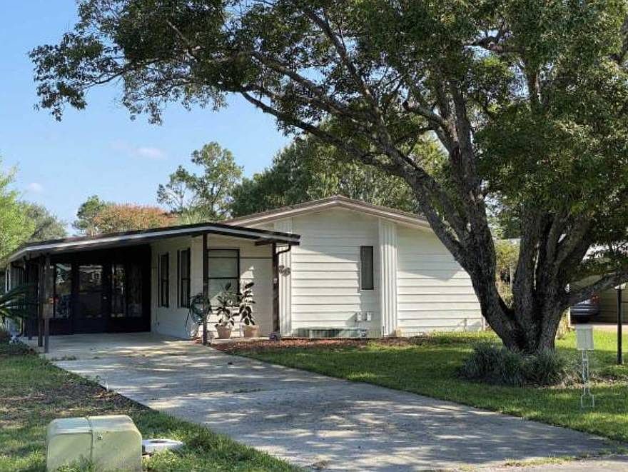 1st image of 128 Cypress Cir