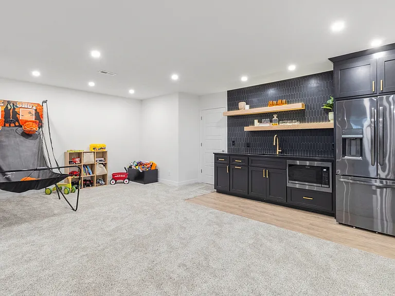 19506 Shadow Ridge Dr — Photo 37