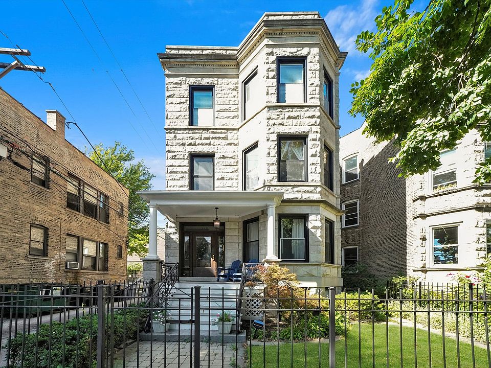 1st image of 1342 W Cornelia Ave #2