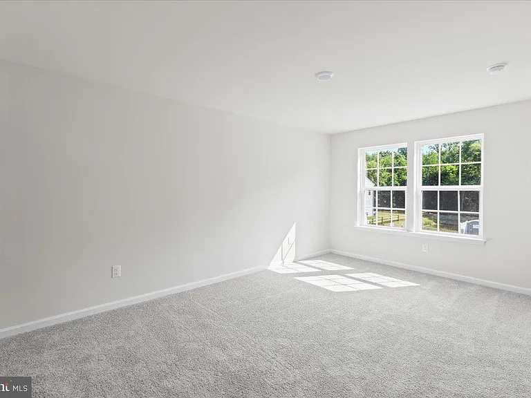 28 Whaler Dr — Photo 19