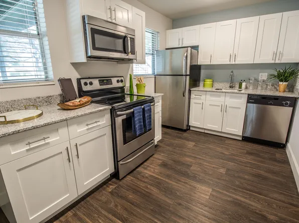 Lilac Village Palm Beach Gardens