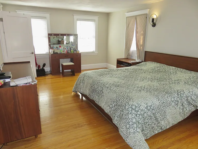 35 Lovell Rd — Photo 24