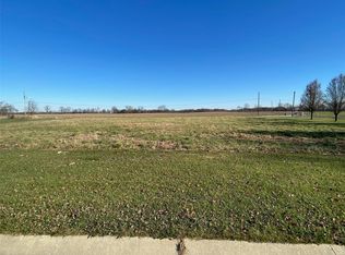 1806 Orr Ln, O'Fallon, IL 62269