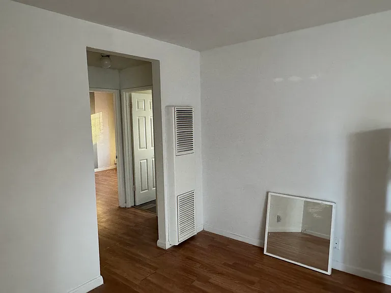 643 La Grande Dr — Photo 6