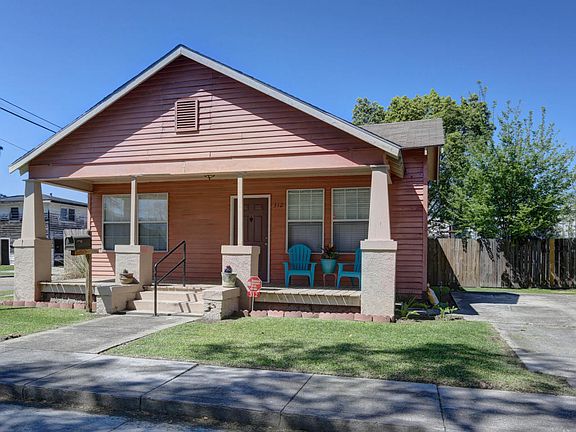 3rd image of 312 Julia St
