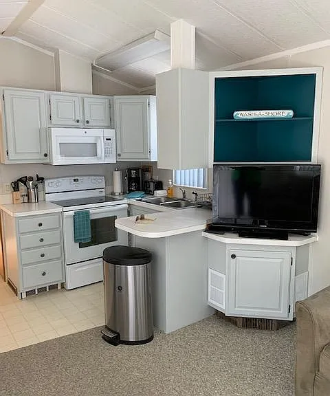 20 Cielo St — Photo 2