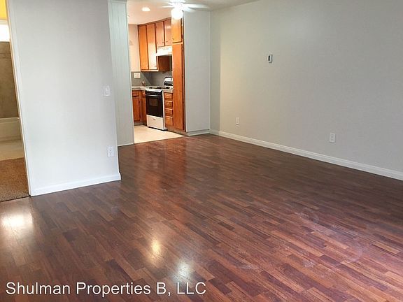 3rd image of 4657 32nd St APT 3