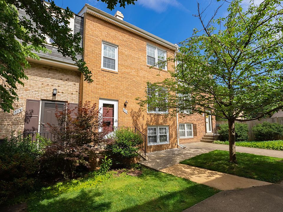 1st image of 313 E Nelson Ave