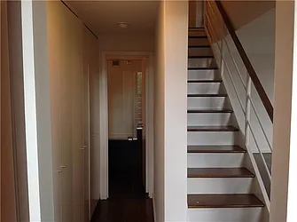 Rented by R New York