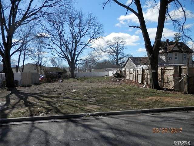 1st image of 58 Lincoln Ave