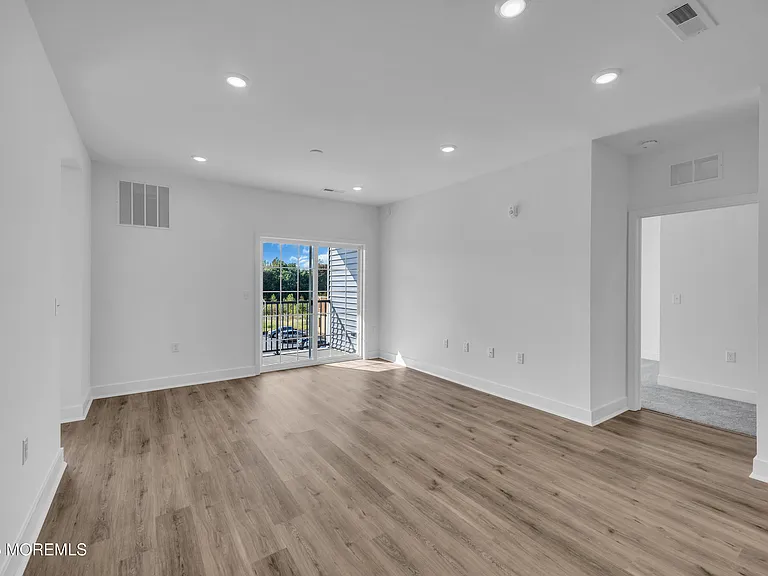 28311 Radford Ct #2829 — Photo 14