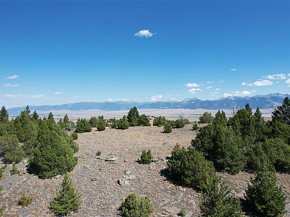 3rd image of 137 Shining Mountains Loop Rd Unit 1