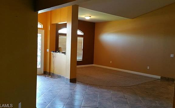 4th image of 381 Woodburn Dr
