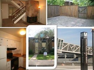 2070 Headlands Cir, Reston, VA 20191