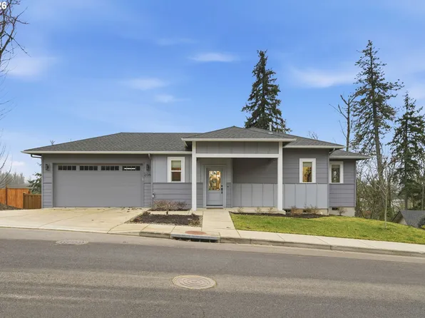 2135 37th Pl, Springfield, OR 97477