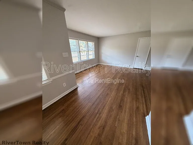 4672 Willow Rd — Photo 12