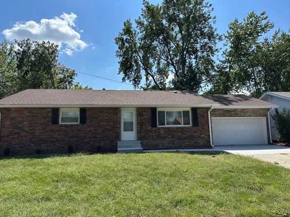 740 W Morrow St, Marshall, MO 65340