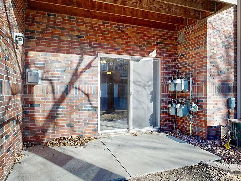 Northbrook Apartments — Photo 129