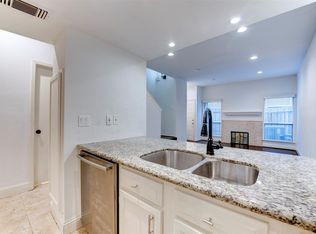 1920 Augusta Dr Unit 19, Houston, TX 77057